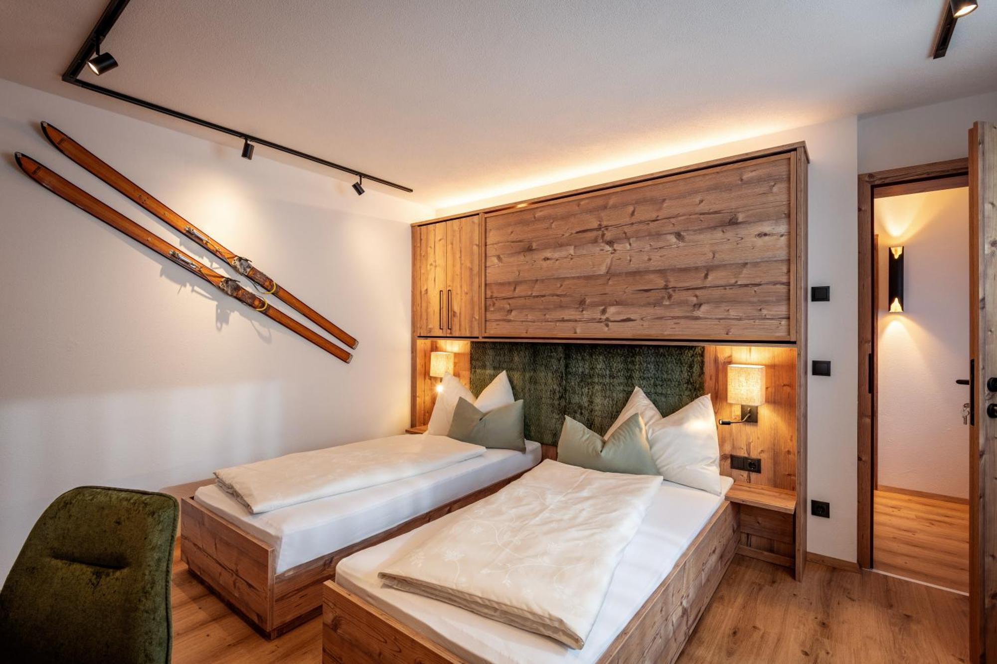 Anja'S Schoenblick - Bed & Breakfast 겔로스 외부 사진