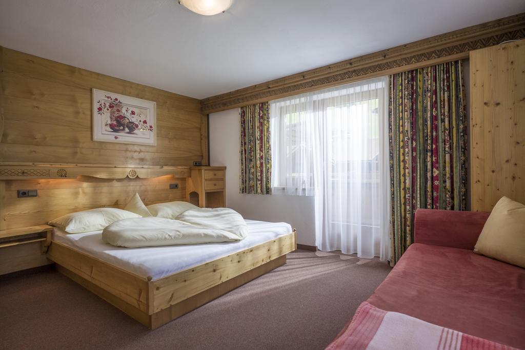 Anja'S Schoenblick - Bed & Breakfast 겔로스 외부 사진