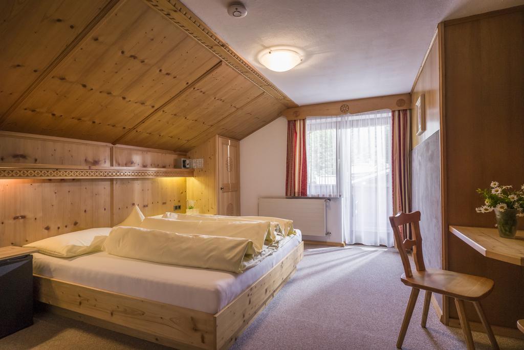 Anja'S Schoenblick - Bed & Breakfast 겔로스 외부 사진