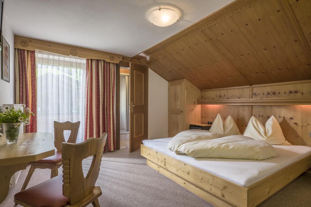 Anja'S Schoenblick - Bed & Breakfast 겔로스 외부 사진