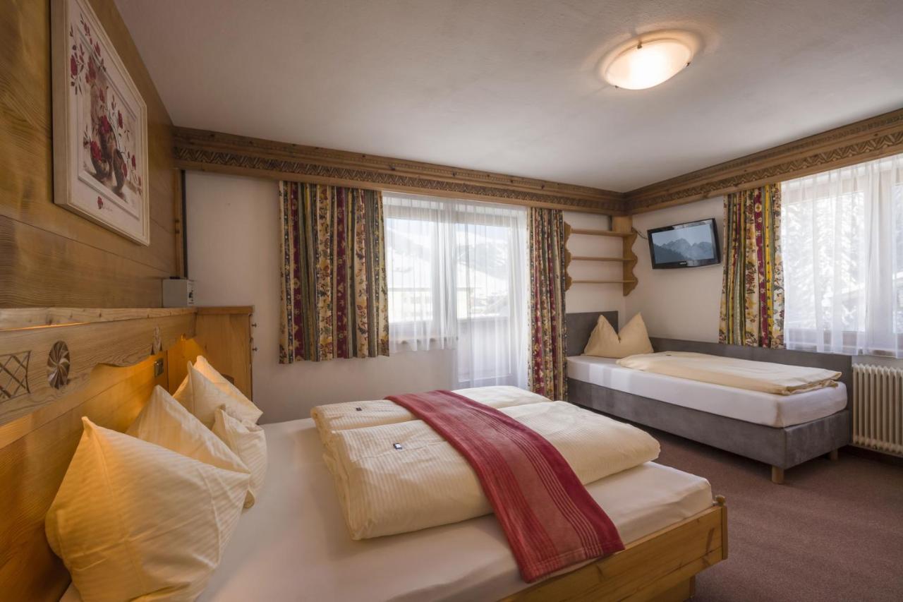Anja'S Schoenblick - Bed & Breakfast 겔로스 외부 사진